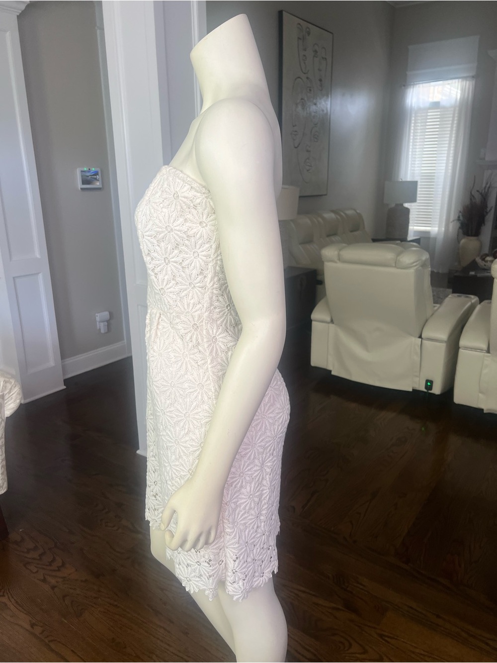 Strapless White Floral Lace Mini Dress - Picture 4 of 8